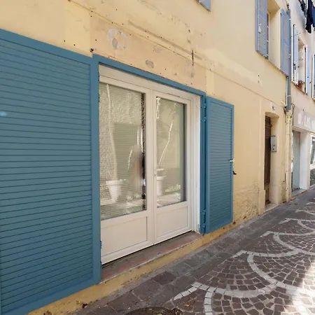 Brand-new Atypical In Rue Fourmilliere Apartment *